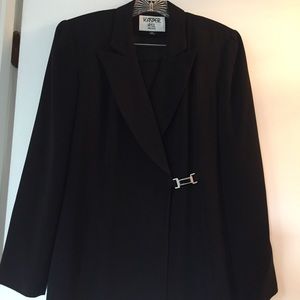 Kasper 2 pc suit skirt/jacket